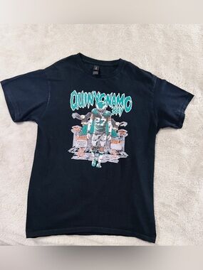Philadelphia Eagles "Quinyanamo Bay" Graphic T-Shirt - Adult Size Small